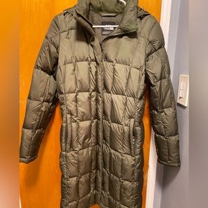EUC Green North Face Parka